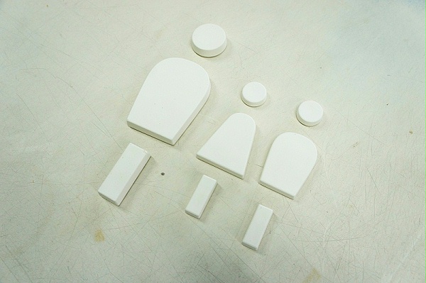 长崎Ô yane陶艺画廊标识导视系统设计7