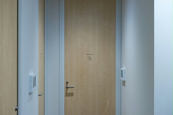 BROAD BAND公司标识导视设计7