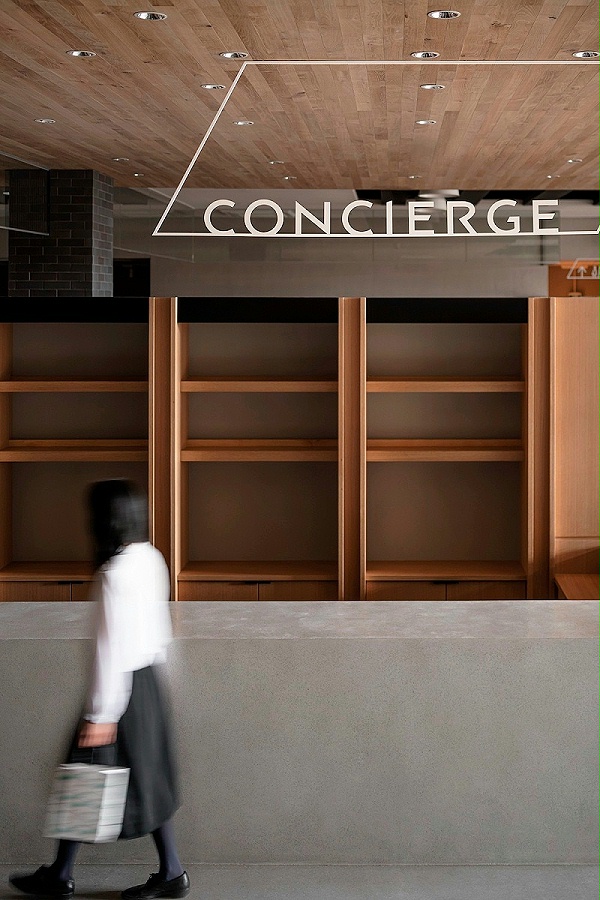 千叶牧原桌购物中心标识导视设计1