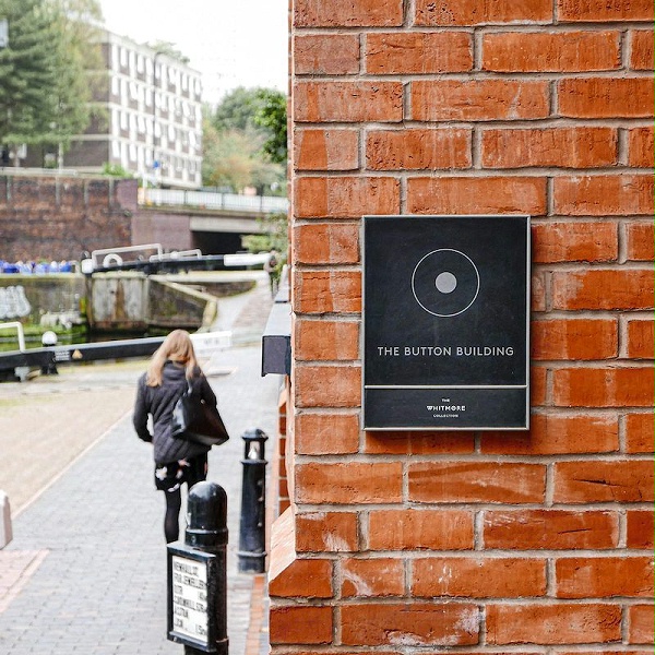 Whitmore Collection住宅区标识导视系统设计1