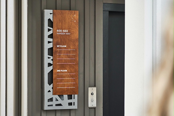 斯坦福钟楼广场标识导视系统设计4