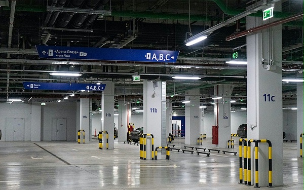 莫斯科VTB广场购物中心标识系统设计6