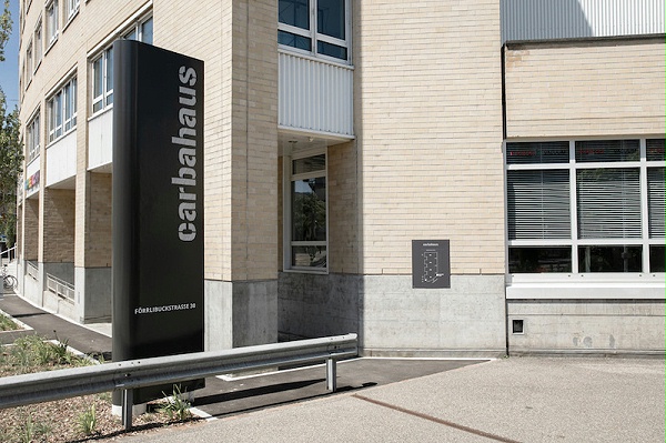 Carbahaus办公大楼标识导视系统设计5