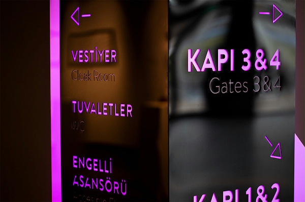 UNIQ会议中心标识导视系统设计3