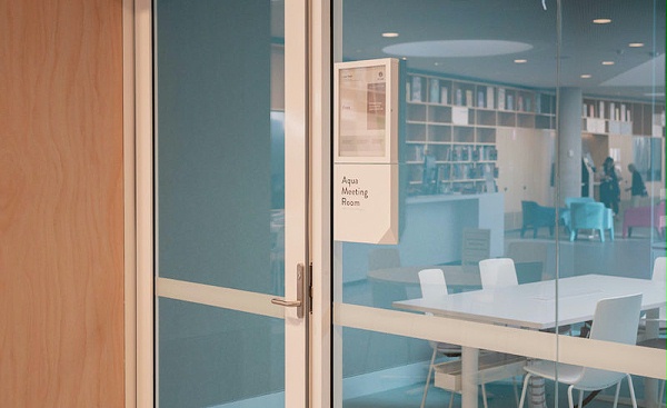 绿色广场标识导视系统设计1