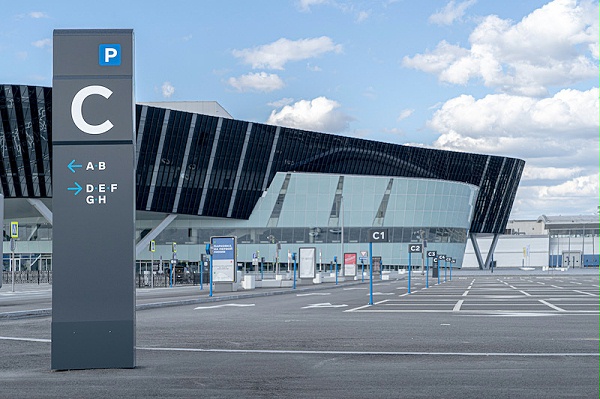 叶卡捷琳堡国际展览中心标识导视系统设计1