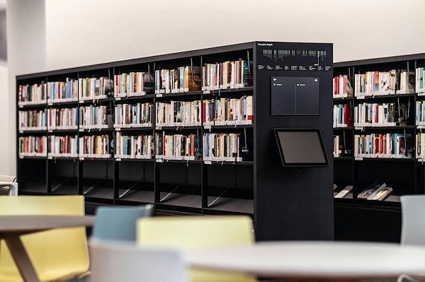 因斯布鲁克市立图书馆标识导视系统设计3