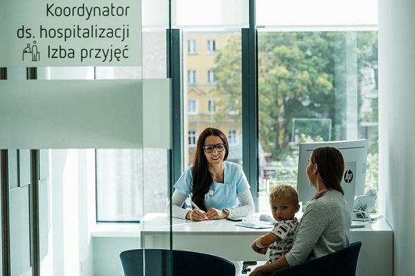 Medicus诊所标识导视系统设计5