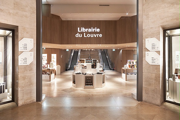 卢浮宫博物馆书店标识导视系统设计1