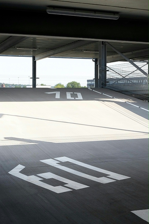 ZAL停车场标识导视系统设计6