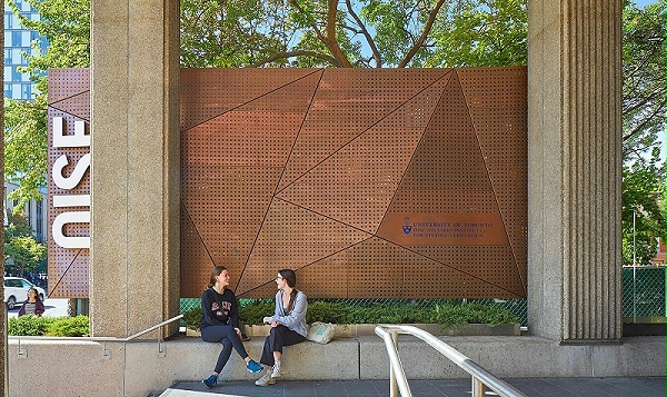 安大略教育研究院导视系统设计4