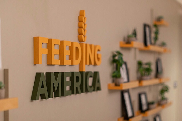 赈济美国组织标识导视系统设计6