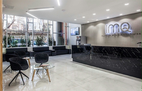 IMQ诊所标识导视系统设计1