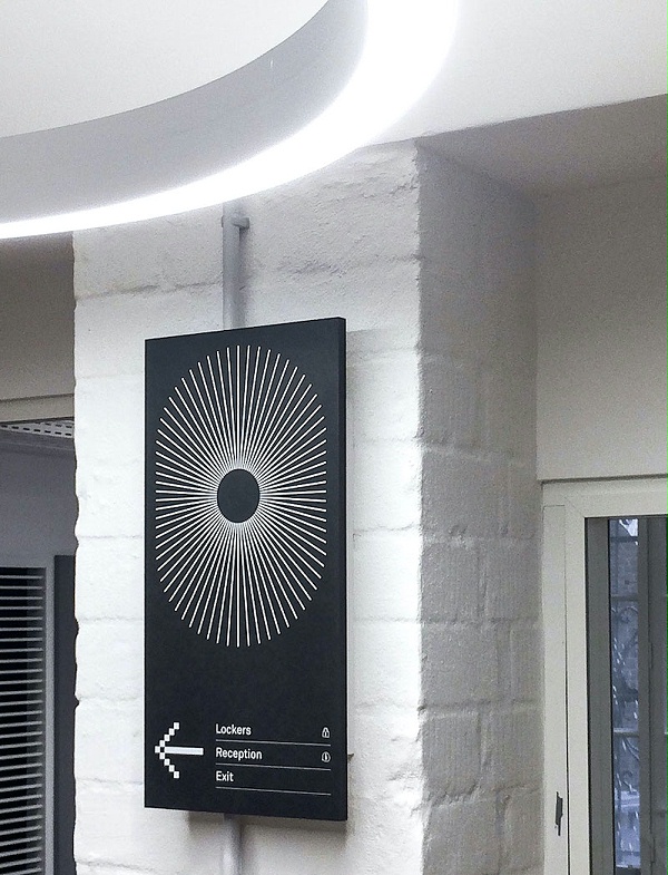 google和youtube办公室导视系统设计7