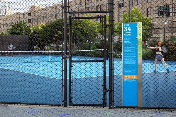 哈德逊河公园标识导视系统设计5