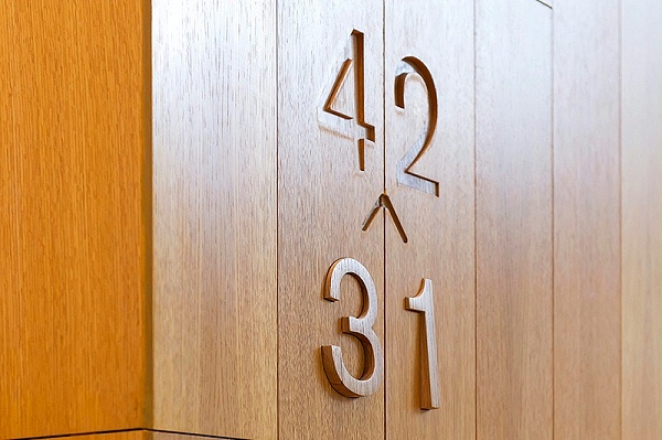 Sequis Towe办公环境标识导视系统3