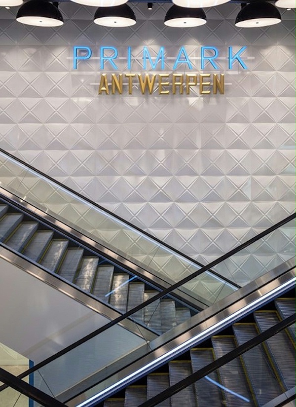 比利時安特卫普新Primark商店导视系统设计