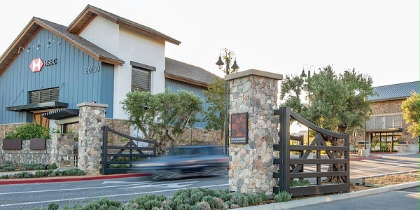 波特牧场葡萄园购物中心标识导视设计2