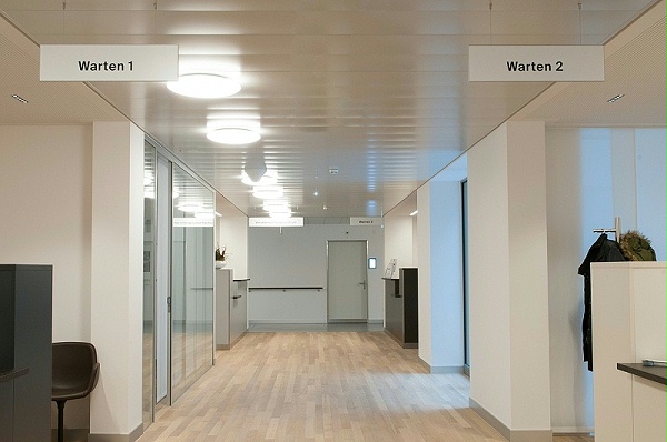 Balgrist 大学医院标识导视系统设计1