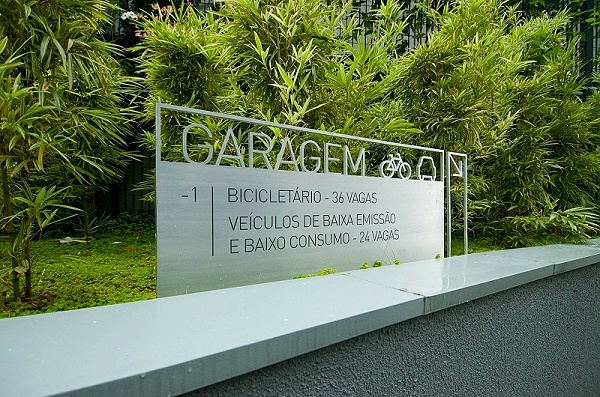 Jacaranda大楼标识导视设计3