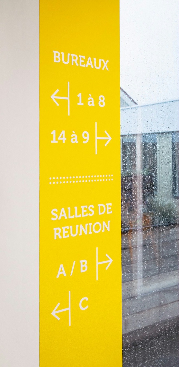 techniCITÉ办公室标识导视系统设计6