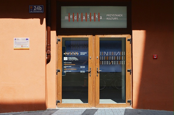 mediateka文化中心标识导视系统设计1