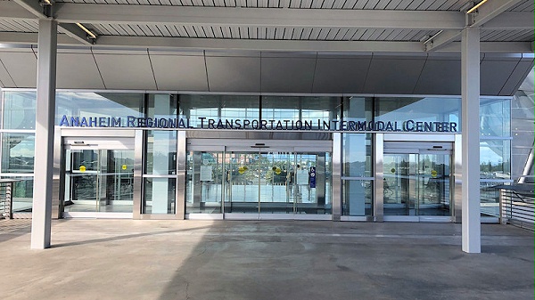 阿纳海姆联合运输中心标识导视设计3