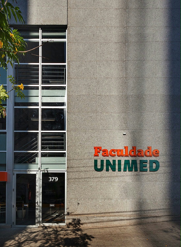 大学标识设计02