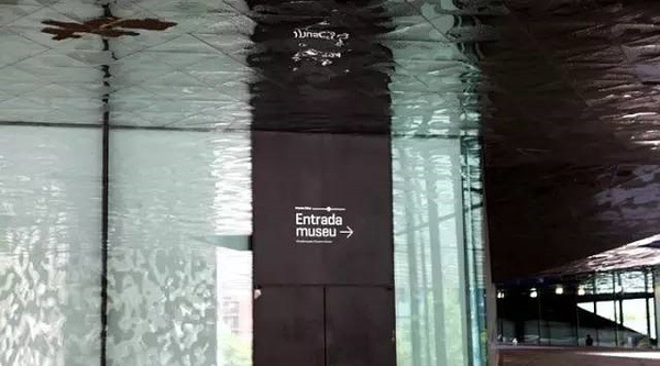 巴塞罗那世界建筑会议中心标识系统设计