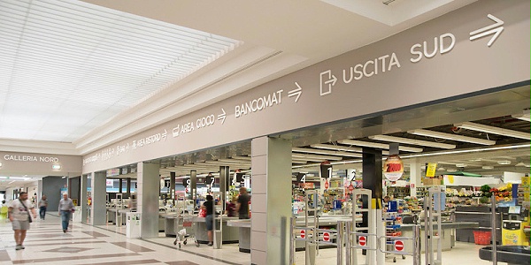 UNICOOP Firenze购物中心导视设计4