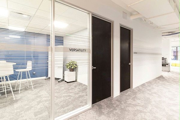 Objective Paradigm公司标识导视设计6