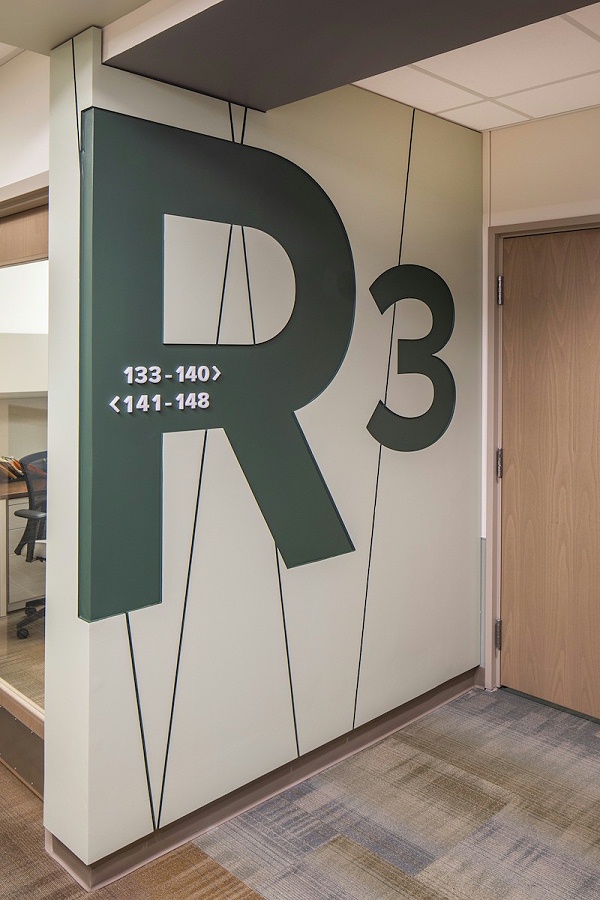 麦当娜康复医院标识导视系统设计3