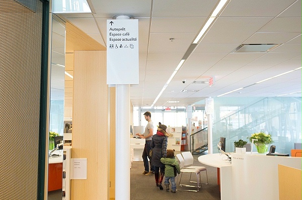 Marc Favreau图书馆标识导视设计3