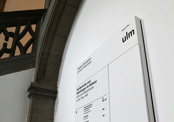 乌拉姆市政厅标识导视系统设计2