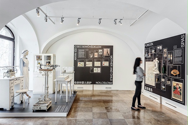 匈牙利创新医学展览馆标识导视系统设计1