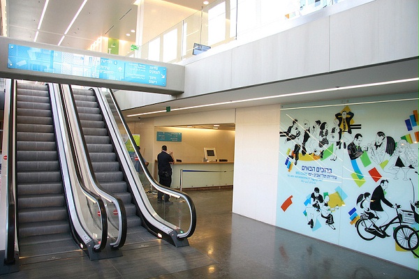 特拉维夫市市政厅标识导视系统设计1