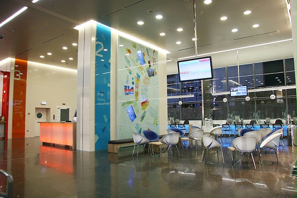 特拉维夫市市政厅标识导视系统设计2