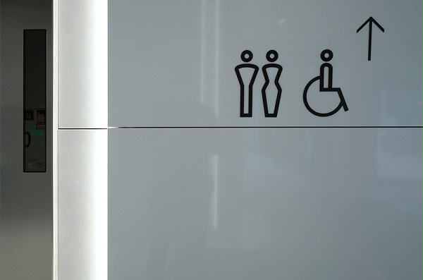 奥林巴斯公司总部标识导视系统设计10