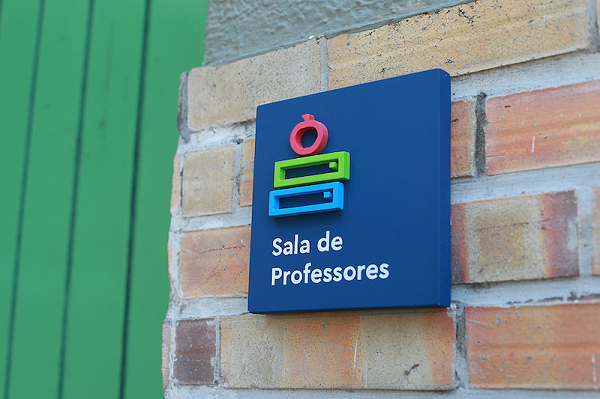 Provecto私立学校标识导视系统设计2