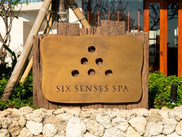 乌鲁瓦图six senses酒店标识导视设计