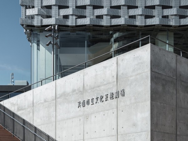 大阪市文化剧场和图书馆标识导视系统设计