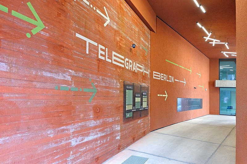 柏林Telegraph公司标识导视系统设计1
